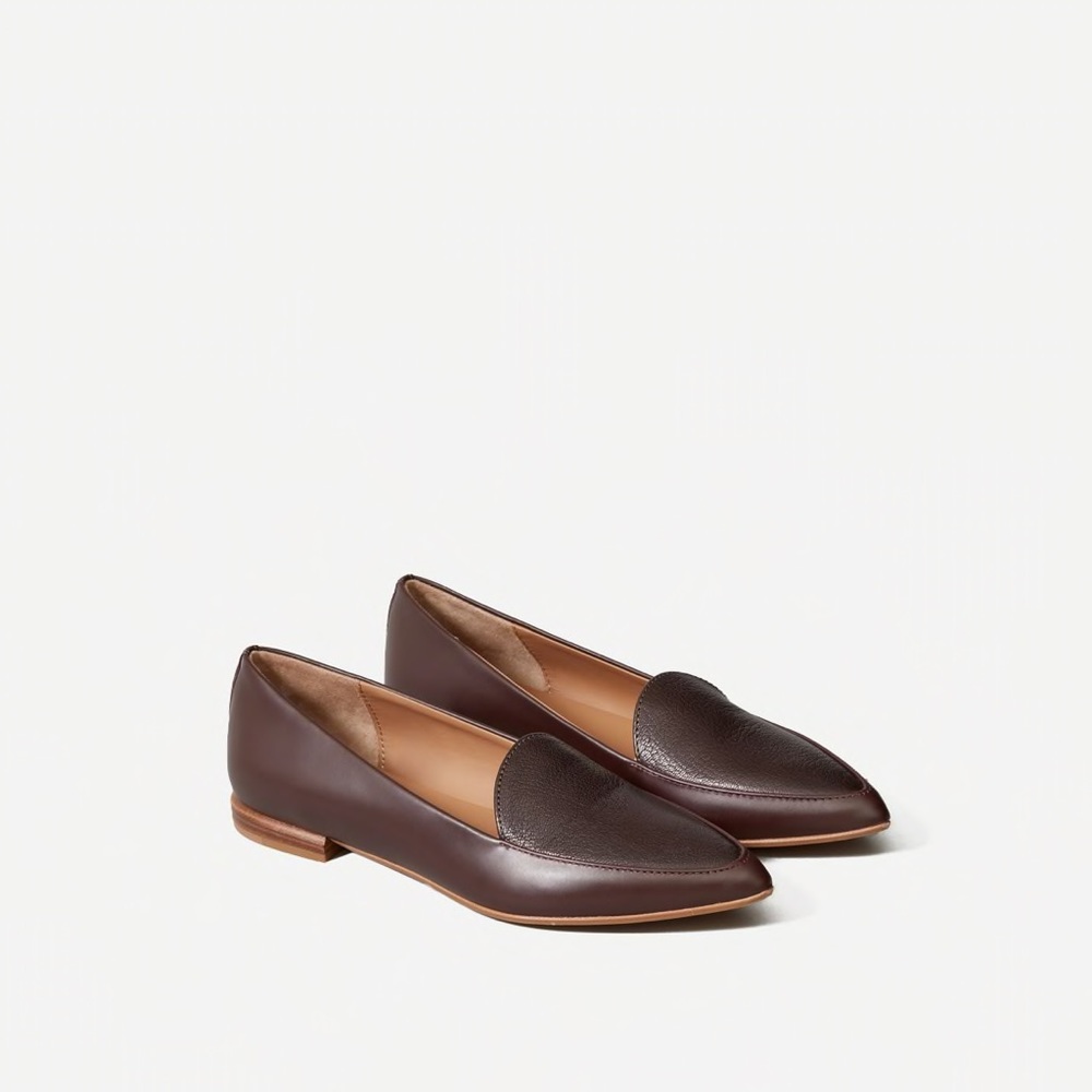 Everlane The Modern Point- Burgundy